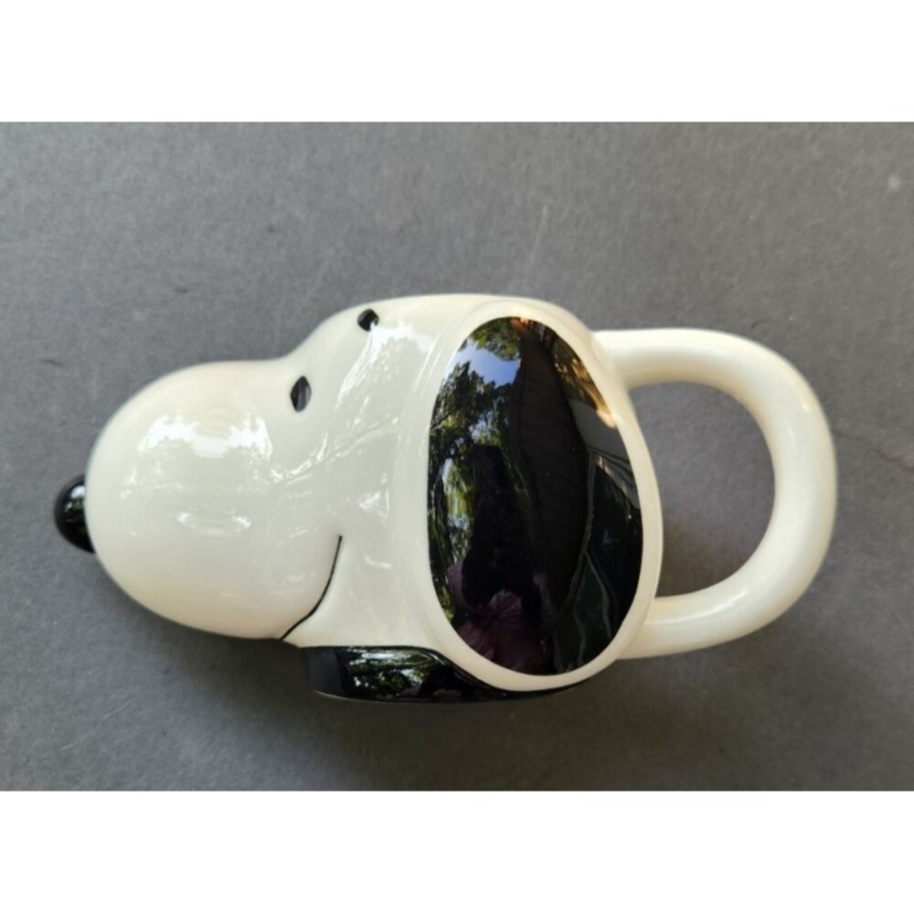 2024 Peanuts Worldwide LLC, Snoopy Head Coffee/Tea Mug